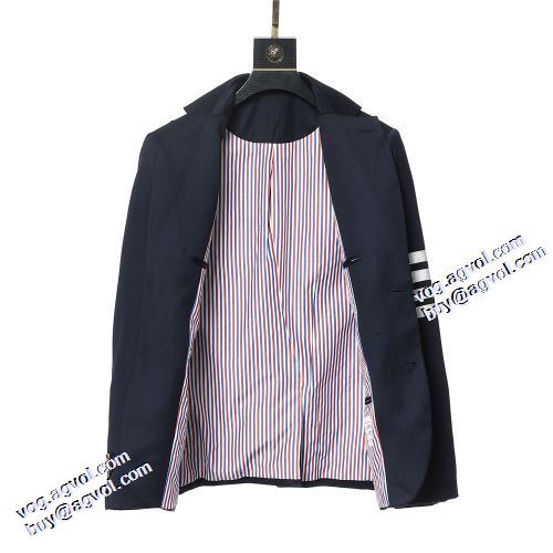 上質 ブルゾン ポケット付 選べる極上 2021秋冬 トムブラウン THOM BROWNE トムブラウンブランド 偽物 通販 スナップ止め仕様