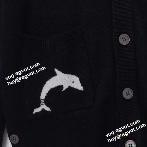 トムブラウン THOM BROWNE セーター コート 2021秋冬 トムブラウンコピー ブランド 2色可選 ウールコート こだわりのコート 定番のアイテム