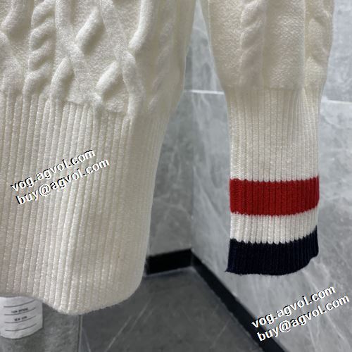 トムブラウンブランド コピー 2021秋冬 履き心地バツグン トムブラウン THOM BROWNE セーター 2色可選 スタイリッシュ 上品な輝きを放つ形