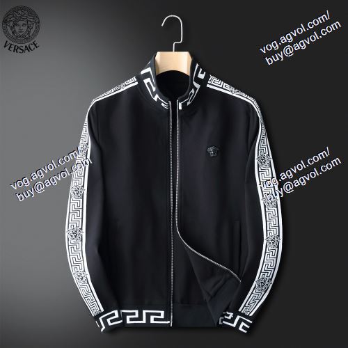 2021春夏 シンプルなデザイン 耐久性に優れ  上下セット VERSACEスーパーコピー ヴェルサーチVERSACE   
