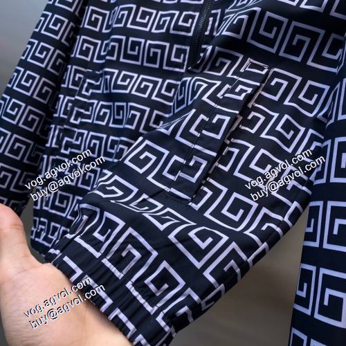 ジャケット 花プリントデザインジャケット 逸品 2021秋冬 ヴェルサーチVERSACE ブルゾン ヴェルサーチブランドコピー