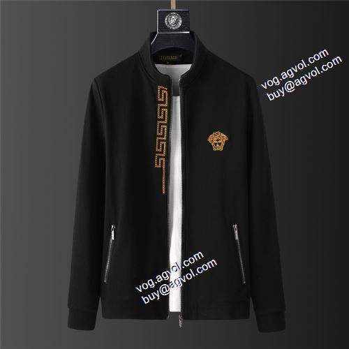 魅力ファッション ヴェルサーチコピー ブランド 2021秋冬 ヴェルサーチVERSACE セットアップ上下 2色可選 秋のお出かけに最適 上質