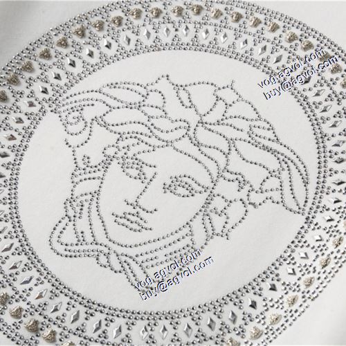 2色可選 希少価値大！ プルオーバーパーカー 男女兼用パーカー ヴェルサーチ偽物ブランド 2021秋冬 ヴェルサーチVERSACE スタイリッシュ