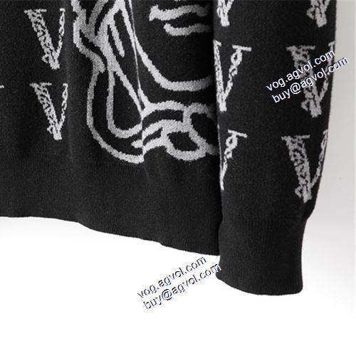 2021秋冬 ヴェルサーチVERSACE ヴェルサーチスーパーコピー 今買い◎得 セーター ハリのある プルオーバー 防寒機能ある