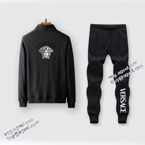 2021秋冬 ヴェルサーチVERSACE ヴェルサーチブランド コピー 最安値に挑戦 セットアップ上下 3色可選 適度な厚み