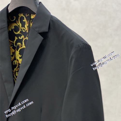 2021秋冬 ヴェルサーチVERSACE スーツ レジャー 耐久性のある ヴェルサーチコピーブランド 艶やかなコート 肩パッド付
