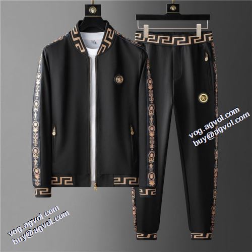 2021秋冬 ヴェルサーチコピー 海外限定ライン ヴェルサーチVERSACE ジャージセット 中わたジャケット 艶やかなコート