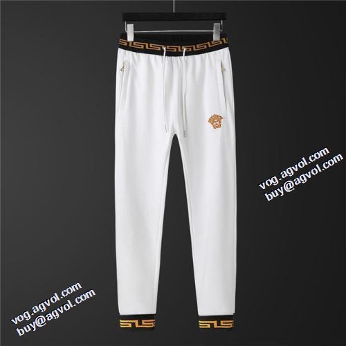 2021秋冬 早くも完売している ヴェルサーチVERSACE 2色可選 ヴェルサーチブランド 偽物 通販 セットアップ上下 防寒機能ある