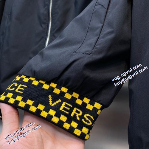 ヴェルサーチコピー 抜群な楽チン感ある大定番 2021秋冬 中わたジャケット ヴェルサーチVERSACE ジャケット 高級感漂わせる