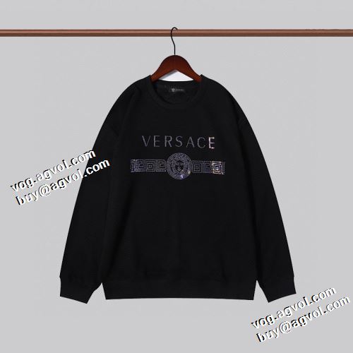 2021秋冬 ヴェルサーチVERSACE 人気ブランド 2色可選 厚手の生地 ヴェルサーチコピー ブランド おしゃれさ抜群パーカ プルオーバーパーカー ロゴパーカー