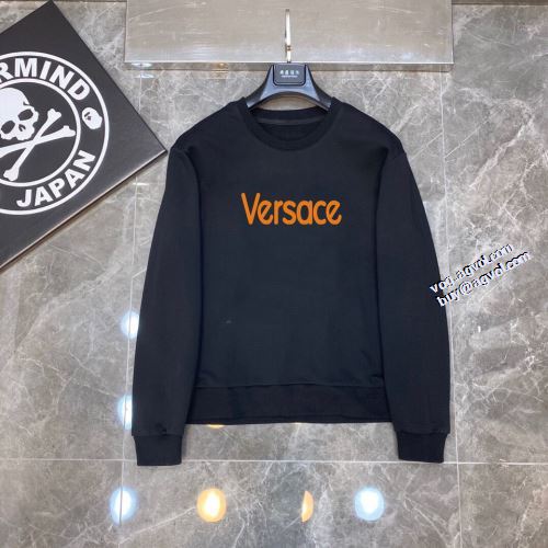 2022新作 VERSACE プルオーバーパーカー 2色可選 お洒落に魅せる ロゴパーカー 程よい厚み 存在感のある ヴェルサーチブランド 偽物 通販