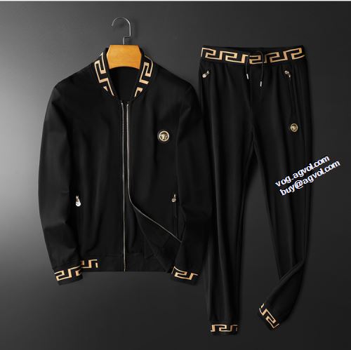 2色可選 個性的 2022新作 VERSACE セットアップ上下 アウトドア系 程よい厚み 軽量ジャケット ヴェルサーチスーパーコピー