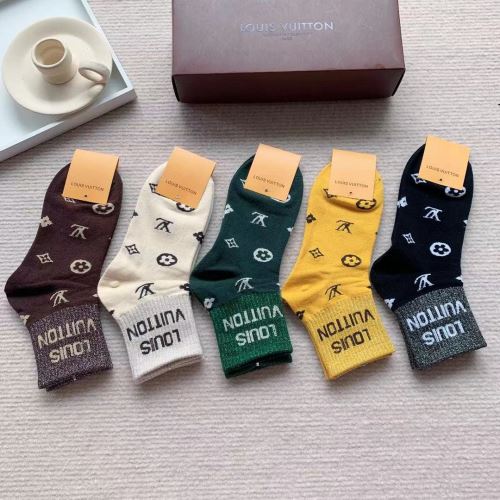 男女共通 定番 高級感ある 2022新作 ルイ ヴィトン LOUIS VUITTON 靴下 多色選択可 ルイ ヴィトンブランド 偽物 通販