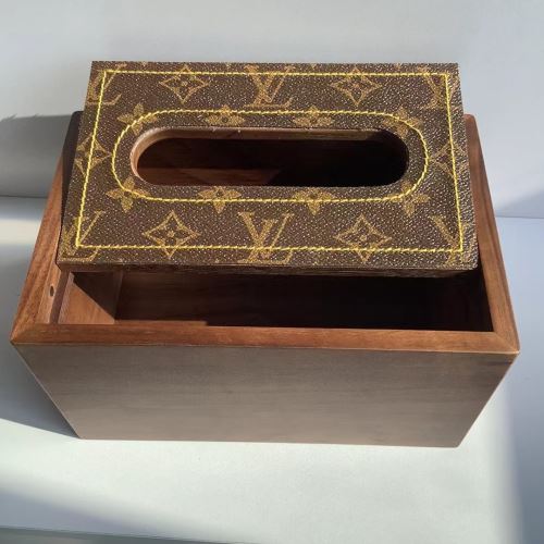 ティッシュペーパー ボックス 高級感ある ルイ ヴィトンスーパーコピー  2022新作 レトロ ルイ ヴィトン LOUIS VUITTON エレガントな装い 上質素材