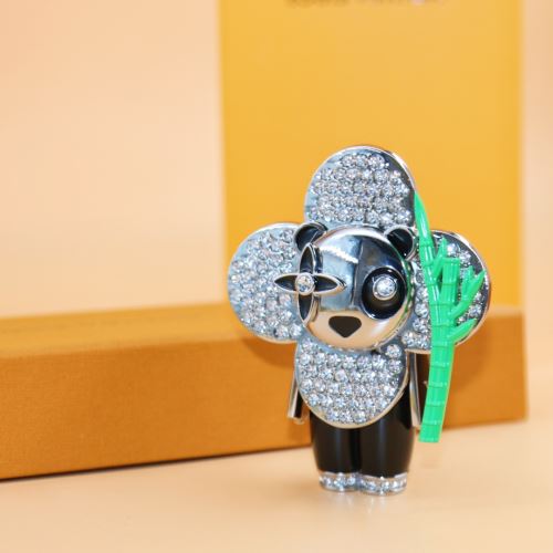 多色選択可 2022新作 ルイ ヴィトン LOUIS VUITTON キーホルダー クリスタルキーボルダー ルイ ヴィトンブランドコピー 売れ筋 ファション性の高い