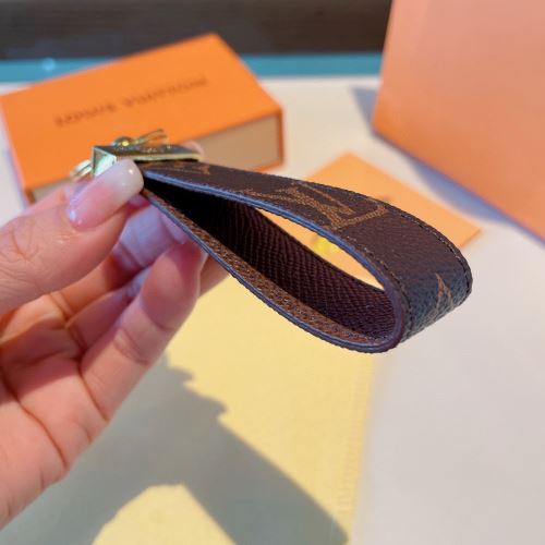 2022新作 ルイ ヴィトン キーホルダー 3色可選 アンティーク調 LOUIS VUITTON 高品質 人気 ルイ ヴィトンコピー ブランド