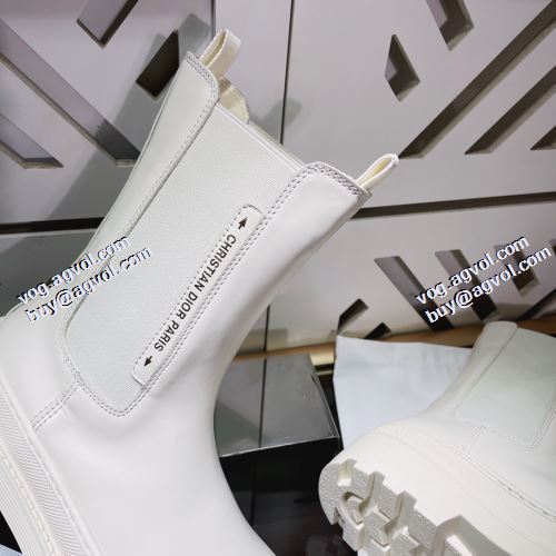 ディオールスーパーコピー 2021秋冬 レザーシューズ靴 人気販売中 ディオール DIOR 2色可選 流行や季節に拘らないデザイン