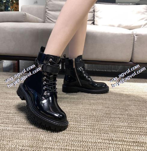 ジバンシィコピーブランド 着脱の簡単なスリップオンタイプ ジバンシー GIVENCHY 2021秋冬 リゾートスタイル 上品に着こなせ レザーシューズ靴