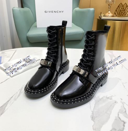 ジバンシー GIVENCHY 2色可選 ジバンシィコピー レザーシューズ靴 2021秋冬 変わらない人気を誇る クロスベルト 流行や季節に拘らないデザイン