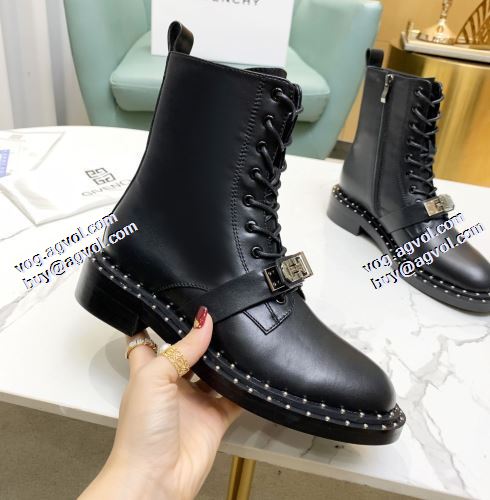 ジバンシー GIVENCHY 2色可選 ジバンシィコピー レザーシューズ靴 2021秋冬 変わらない人気を誇る クロスベルト 流行や季節に拘らないデザイン