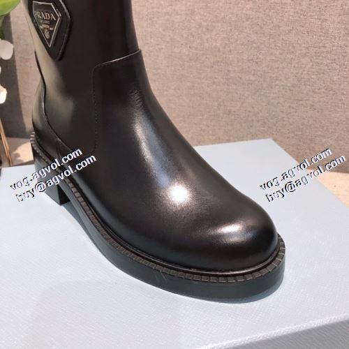 レザーシューズ靴 2021秋冬 プラダブランド 偽物 通販 汚れも目立ちにくい プラダ PRADA 安定感が抜群 足元を上品に