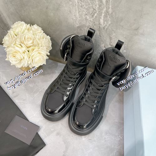 オリジナル 海外限定ライン プラダブランドコピー 2021秋冬 リゾートスタイル プラダ PRADA 履き心地のいい 4色可選 ショートブーツ
