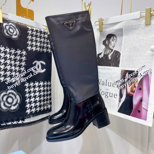 プラダコピー 2021秋冬 プラダ PRADA レザーシューズ靴  汚れも目立ちにくい バックル ロングブーツ 紐なし一番人気の新作はこれ