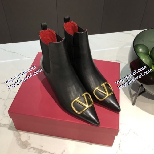 ヴァレンティノ VALENTINO 大人の雰囲気抜群 レザーシューズ靴 ヴァレンティノスーパーコピー 代引 2021秋冬 人気 ランキング