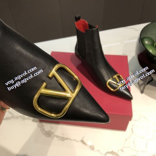 ヴァレンティノ VALENTINO 大人の雰囲気抜群 レザーシューズ靴 ヴァレンティノスーパーコピー 代引 2021秋冬 人気 ランキング