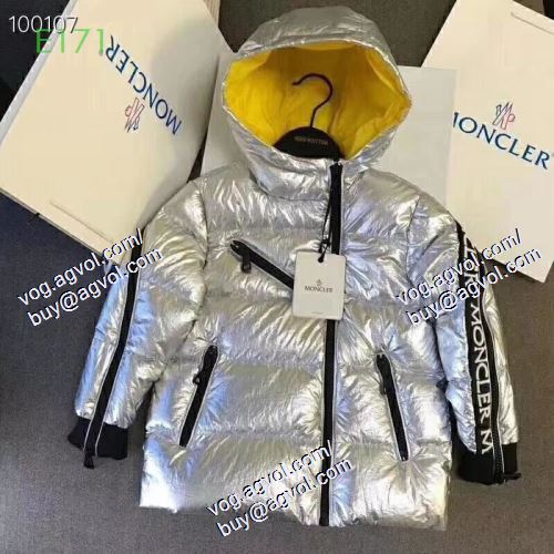 2020秋、イチオシ上品 モンクレール MONCLERブランドスーパーコピー この秋欲しいトレンド 3色可選 着心地 の良い ダウンジャケット