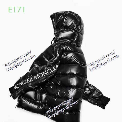 ダウンジャケット2020-20秋冬取り入れやすい MONCLER偽物ブランド モンクレール 人気ファッション雑誌でも掲載