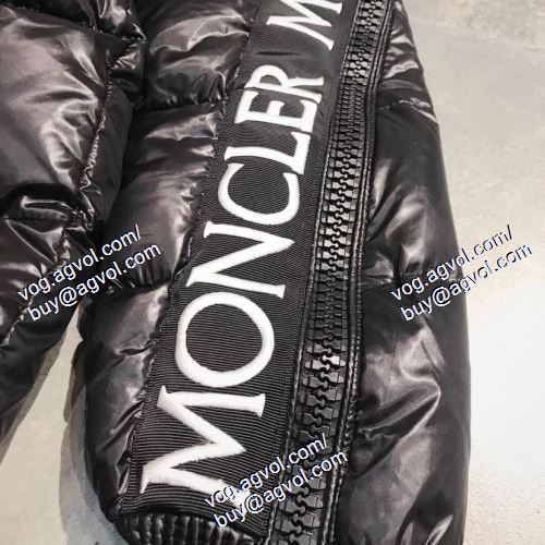 ダウンジャケット2020-20秋冬取り入れやすい MONCLER偽物ブランド モンクレール 人気ファッション雑誌でも掲載