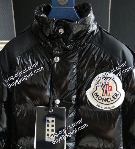 MONCLER 最高にCOOL秋冬新作 2020年秋冬に欠かせない モンクレールブランド 偽物 通販 ダウンジャケット2色可選 秋めいてくるとシックな着こなし