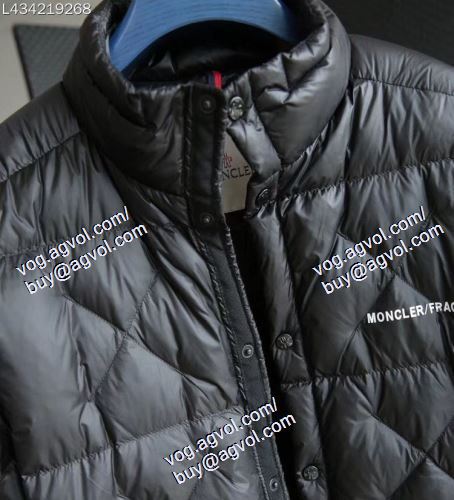 都会的な雰囲気を演出 モンクレールコピーブランド 2020-20秋冬取り入れやすい MONCLER ダウンジャケットカジュアルに着こなせるデザイン
