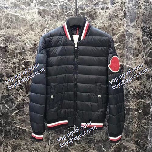 20/21AW 人気新品★超特価★ MONCLERブランドスーパーコピー ダウンジャケット メンズ 爽やかな心躍るコーディネート モンクレール 2色可選 秋冬によく似合う