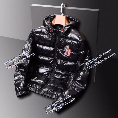 20-21AWのトレンド人気新品 MONCLERブランドコピー 軽量かつ防寒性に優れた新作 ダウンジャケット メンズ 秋冬に大活躍