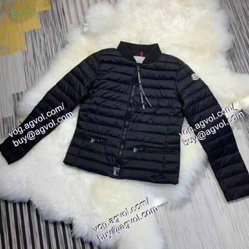 流行色2020秋冬に取り入れたい MONCLER モンクレールコピーブランド お洒落で秋冬 スタイリッシュな印象 ダウンジャケット 2色可選