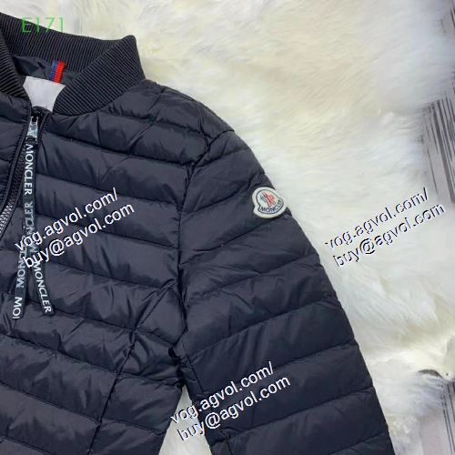 流行色2020秋冬に取り入れたい MONCLER モンクレールコピーブランド お洒落で秋冬 スタイリッシュな印象 ダウンジャケット 2色可選