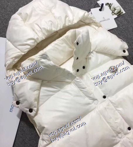 更にトレンドが急上昇中 MONCLER 2020秋冬新作の相棒を大公開 モンクレール偽物ブランド 肌寒い季節に欠かせない