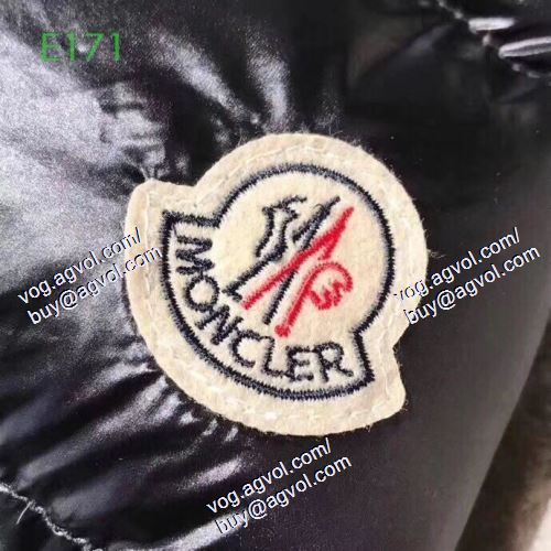 大胆なチェックの人気トレンドモンクレール MONCLERコピー 2020秋冬新作オススメしたい 快適な着心地をキープ ダウンジャケット