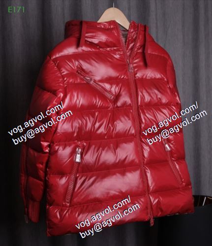 【2020秋冬トレンド】押さえておきたい MONCLER 2色可選 ダウンジャケット MONCLERスーパーコピー 激安 トレンドの主流
