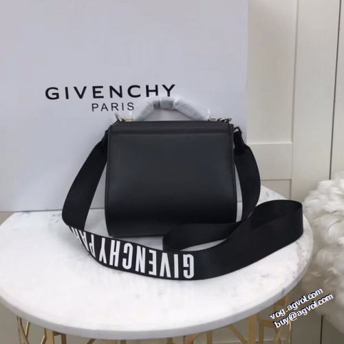 ジバンシー GIVENCHY 手持ち&ショルダー掛け バランスのいい大きさ 落ち着いた質感 ジバンシィ偽物ブランド 2022新作 収納力のよい