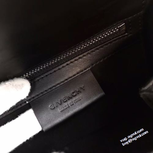 ジバンシー GIVENCHY 手持ち&ショルダー掛け バランスのいい大きさ 落ち着いた質感 ジバンシィ偽物ブランド 2022新作 収納力のよい