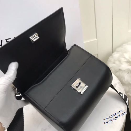 ジバンシー GIVENCHY 手持ち&ショルダー掛け バランスのいい大きさ 落ち着いた質感 ジバンシィ偽物ブランド 2022新作 収納力のよい