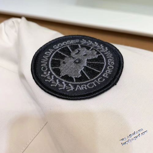 超目玉 2色可選 2022新作 カナダグース Canada Goose ダウンジャケット カナダグーススーパーコピー スタイリッシュなデザイン フィルパワーの高い