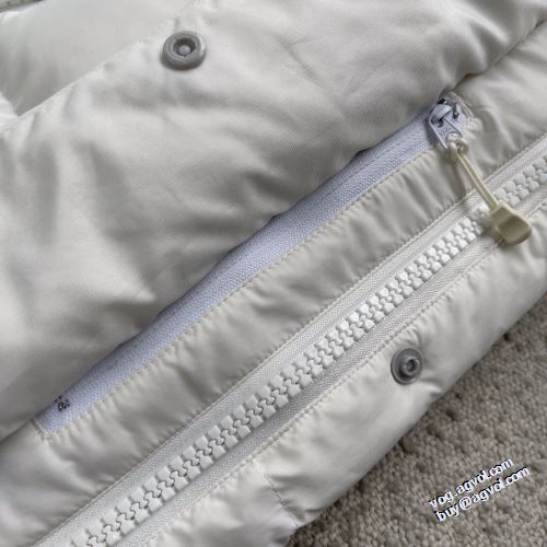 フィルパワーの高い カナダグーススーパーコピー 防風性に優れ 2022新作 カナダグース Canada Goose ダウンジャケット 人気販売中