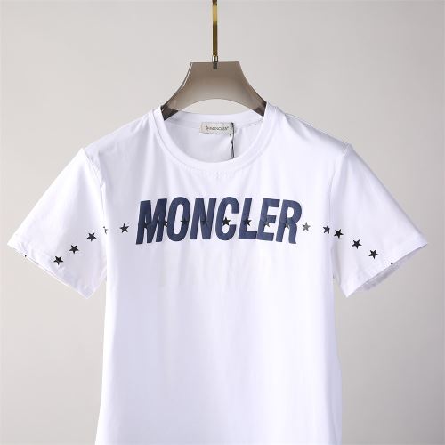 2色可選 肌に密着 高品質 人気 モンクレールコピー ブランド 2022新作 半袖Tシャツ プリント レジャー デザイン性の高い