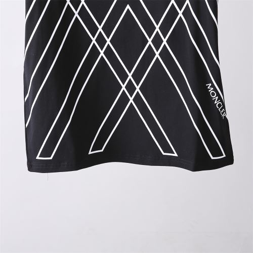 プリント 半袖Tシャツ モンクレールブランド 偽物 通販  2022新作 最安値に挑戦 2色可選 収縮性のある しわになりにくい