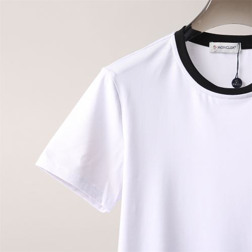 半袖Tシャツ レジャー モンクレールブランド 偽物 通販 高品質 人気 2022新作 シンプル ラックスした雰囲気