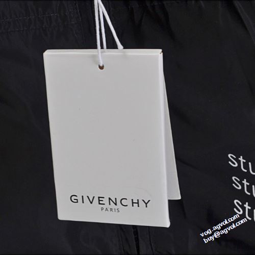 ジバンシィブランドスーパーコピー 一番人気の新作はこれ 2022新作 ジバンシー GIVENCHY フィルパワーの高い ダウンジャケット リバーシブル仕様